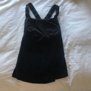 Lululemon black tank top size 2 criss-cross straps